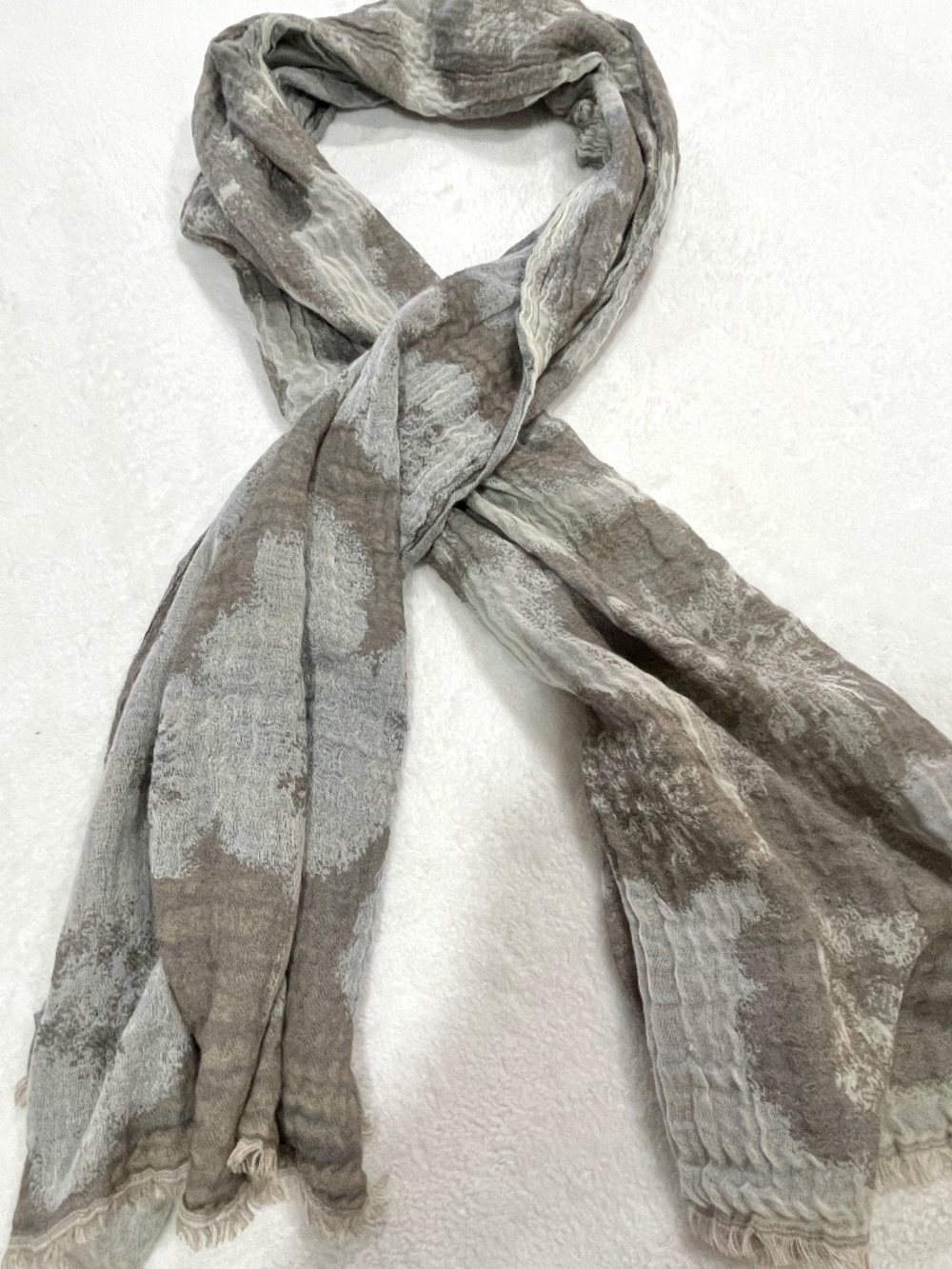 Abstract Crinkle Scarf